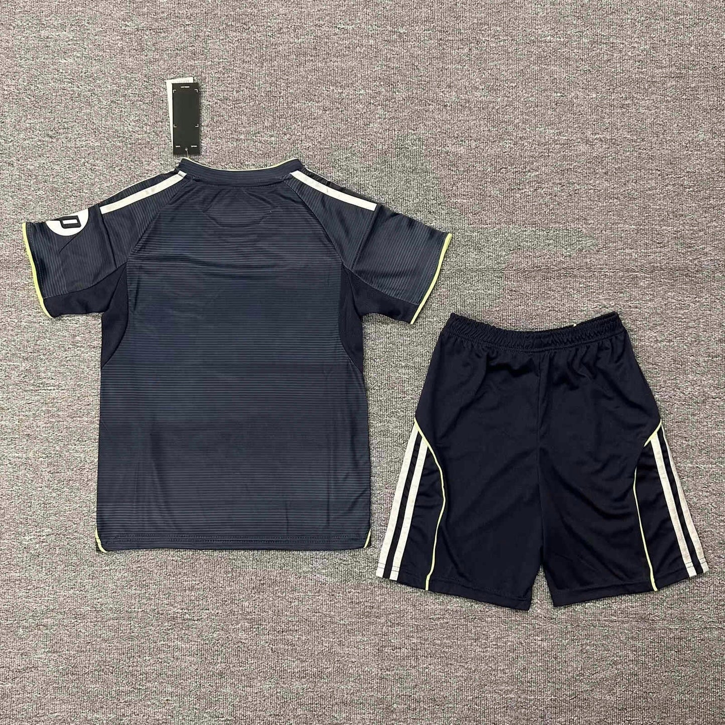 Ensemble Enfant Real Madrid Extérieur 2025-2026